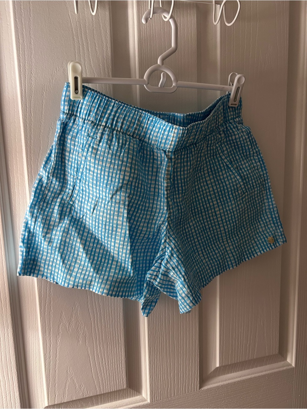 Blue and white gingham Lilly Pulitzer lilo short - small